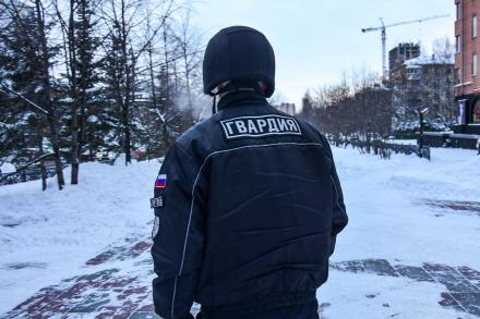 Стрелок, ранивший из пистолета гвардейца, задержан Стрелок, ранивший из пистолета гвардейца, задержан