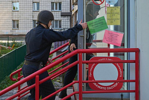 Пьяная девочка покусала бойцов ГБР